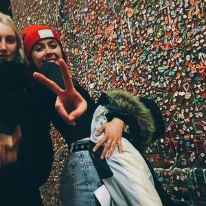 Meet your Posher, Cameron